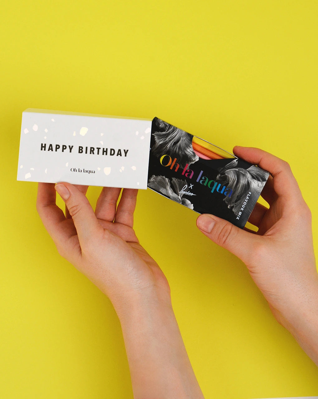 Kleines Geburtstagsgeschenk mit Geschenkverpackung: Happy Birthday