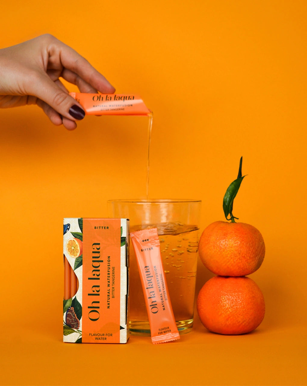 Wasser mit Geschmack: OH LA LAQUA Bitter Tangerine (Anwendung)