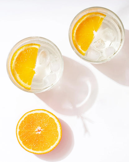 Wasser mit Bitter-Orange-Geschmack